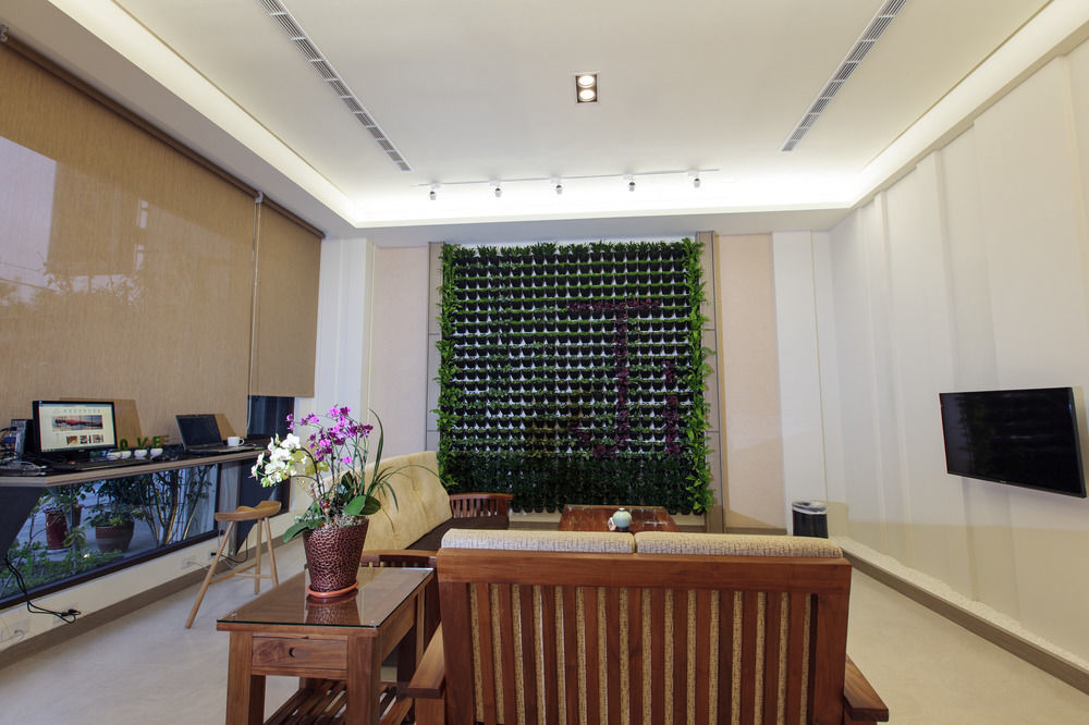 兩腳詩集綠活學旅 L 全自助入住平日旅館 L Jiji Exterior photo
